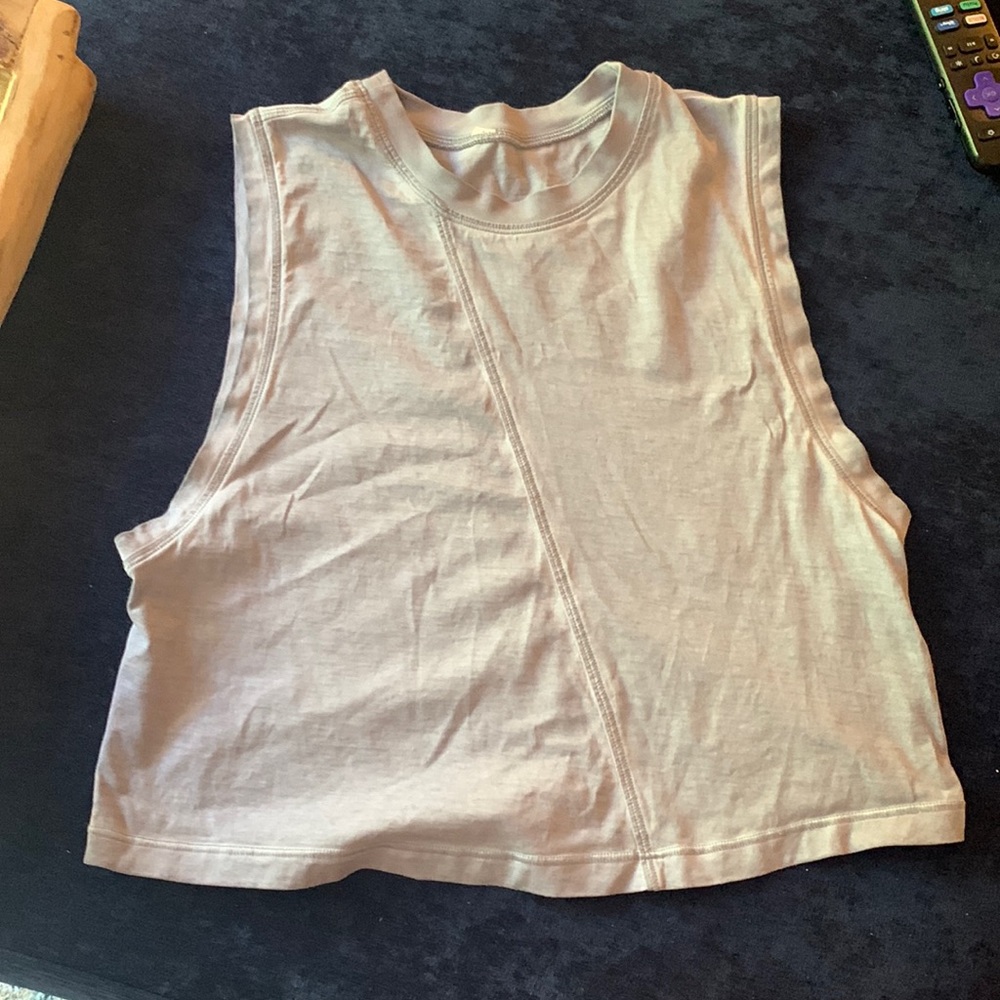 Lululemon light gray muscle shirt